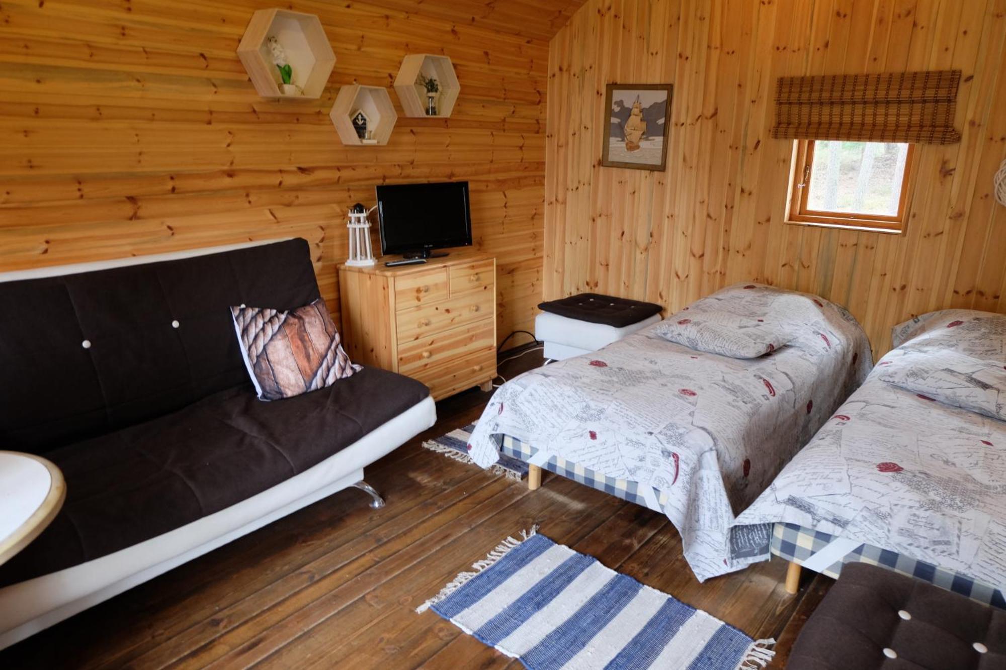 Kallaste Talu- Turismitalu & Holiday Resort Padise Стая снимка