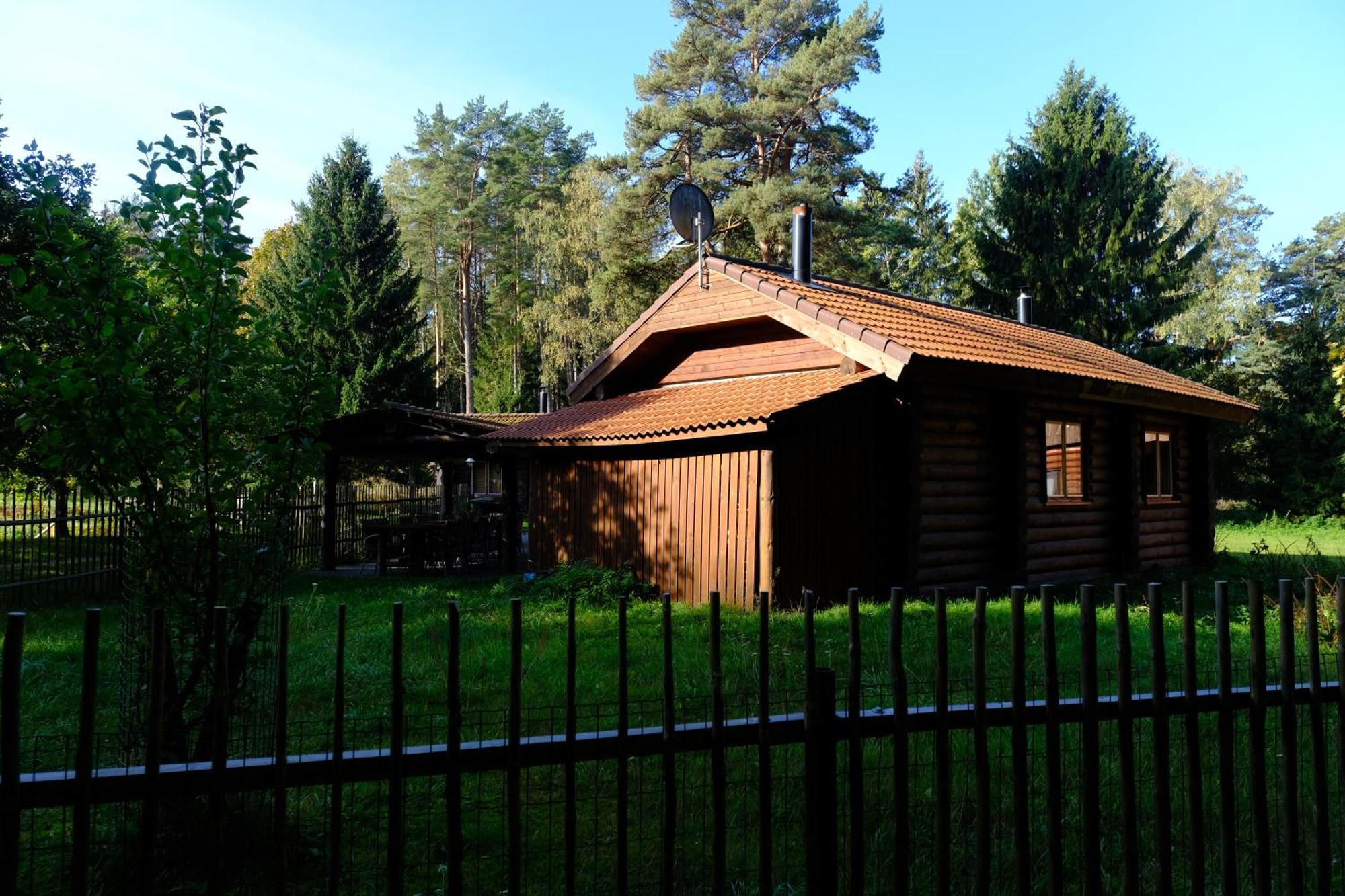 Kallaste Talu- Turismitalu & Holiday Resort Padise Стая снимка