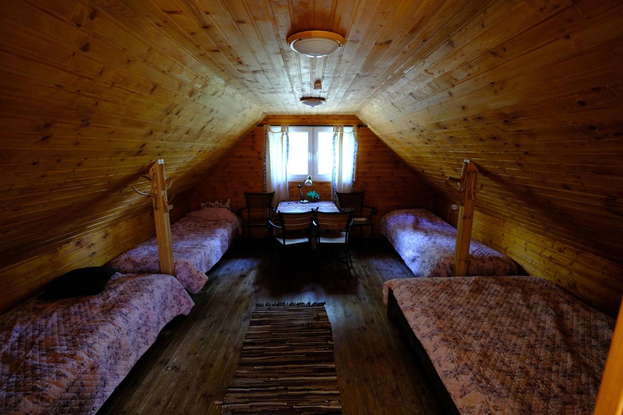 Kallaste Talu- Turismitalu & Holiday Resort Padise Стая снимка